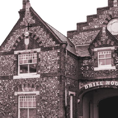 The front side of the Drill House